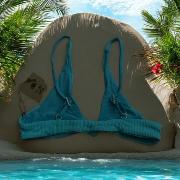 🎉$45 NWT Toast Swim Signature Knot Bikini Top Size XS - Picture 3 of 3